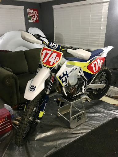 Motorcycle Dealer «AEO POWERSPORTS - HUSQVARNA», reviews and photos, 3512 E Southern Ave, Mesa, AZ 85204, USA