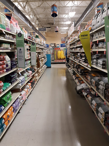 Pet Supply Store «PetSmart», reviews and photos, 11835 Retail Dr, Wake Forest, NC 27587, USA
