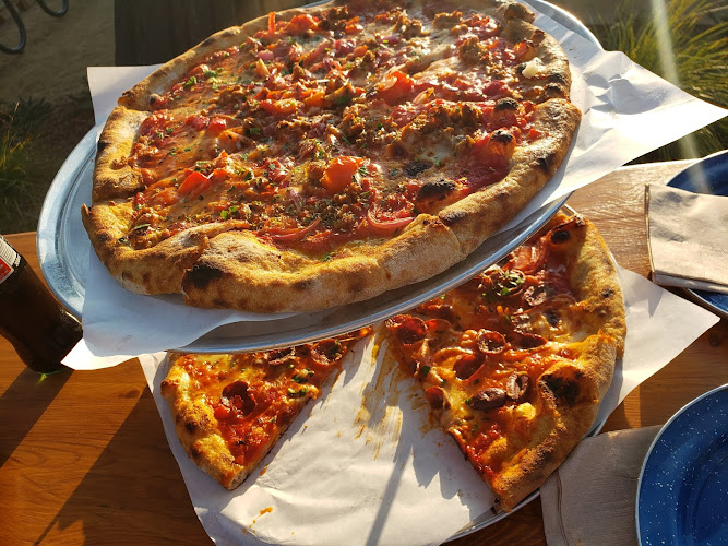 #1 best pizza place in Mill Valley - Tam Junction PizzaHacker/BagelMacher