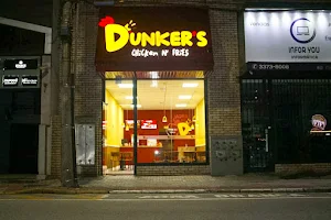 Dunker's Chicken N' Fries - Frango e Porções image