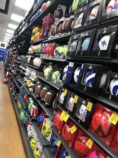 Sporting Goods Store «Big 5 Sporting Goods», reviews and photos, 2745 Pacific Coast Hwy, Torrance, CA 90505, USA