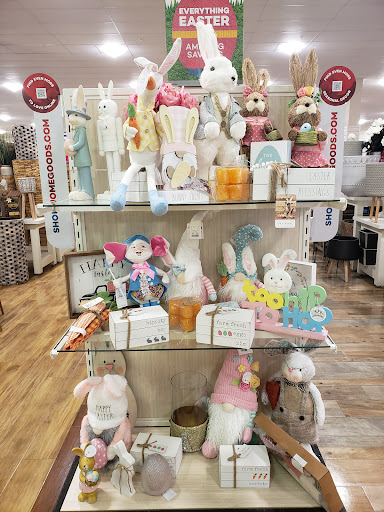 Department Store «T.J. Maxx & HomeGoods», reviews and photos, 24630 Dulles Landing Dr, Dulles, VA 20166, USA