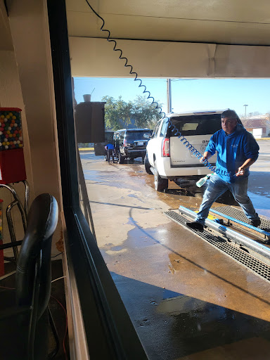 Car Wash «Forest Car Wash & Detail», reviews and photos, 5415 Forest Ln, Dallas, TX 75244, USA