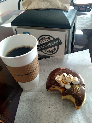 Donut Shop «The Donut Conspiracy», reviews and photos, 1971 E Beltline Ave NE #123, Grand Rapids, MI 49525, USA