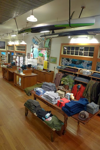 Clothing Store «Patagonia Cardiff-by-The-Sea», reviews and photos, 2185 San Elijo Ave, Cardiff, CA 92007, USA