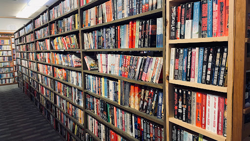 Used Book Store «Clackamas Book Exchange», reviews and photos, 10655 SE 42nd Ave, Milwaukie, OR 97222, USA
