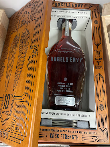 Liquor Store «Bay Liquors & Wine», reviews and photos, 2801 Knapp St # 5, Brooklyn, NY 11235, USA