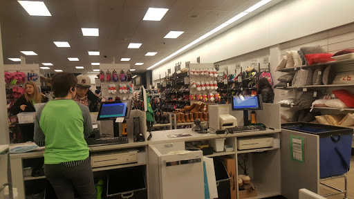 Department Store «Nordstrom Rack Oakway Center», reviews and photos, 5 Oakway Center, Eugene, OR 97401, USA