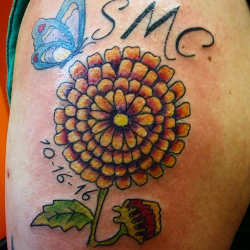 Explore heart tattoo ideas with names, creative tattoo ideas in Quincy, available at Granite City Tattoo