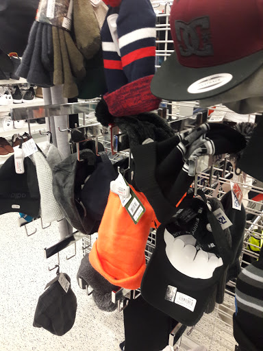 Clothing Store «Ross Dress for Less», reviews and photos, 2130 South Shore Center West, Alameda, CA 94501, USA