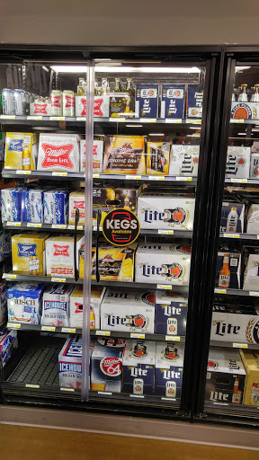 Liquor Store «Liquor Barn», reviews and photos, 1705 N Dixie Hwy #100, Elizabethtown, KY 42701, USA