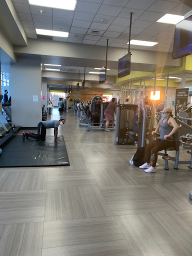 Gym «LA Fitness», reviews and photos, 201 S Lake Ave, Pasadena, CA 91101, USA