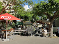 Atmosphère du Café Le Café De La Place à Minerve - n°1