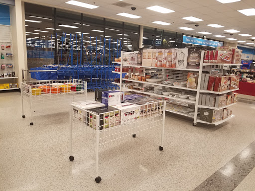 Clothing Store «Ross Dress for Less», reviews and photos, 1235 N Peachtree Pkwy, Peachtree City, GA 30269, USA