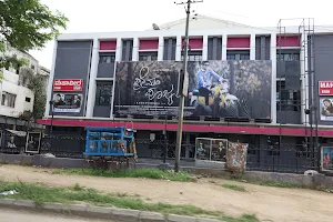 Mahaveera Theater image