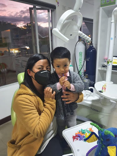 Eleonor Velez Odontologo infantil - Dentista