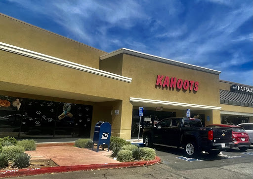Pet Supply Store «Kahoots Pet Store», reviews and photos, 334 W El Norte Pkwy, Escondido, CA 92026, USA