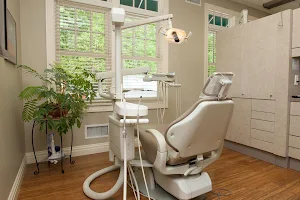 FLOW Dental Aesthetics image