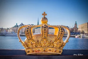 Gilded Crown on Skeppsholmsbron image