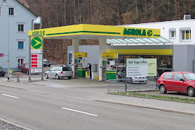AGROLA Tankstelle & LAVEBA Shop