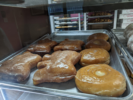 Donut Shop «Puffy Cream Donuts Plus», reviews and photos, 3390 Coachman Rd, Eagan, MN 55121, USA