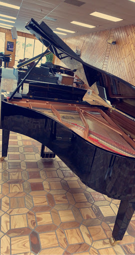 Yamaha Pianos