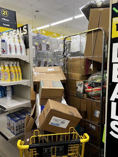 Discount Store «Dollar General», reviews and photos, 21 Village Ln, Shelbyville, KY 40065, USA
