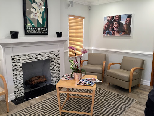 Larchmont Dental Associates Photo