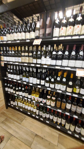 Liquor Store «Liquor Land», reviews and photos, 3756 Nostrand Ave, Brooklyn, NY 11235, USA