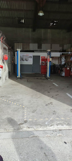 Photo 3 - Auto Références