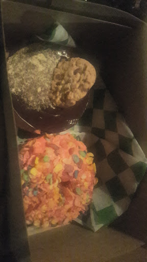 Donut Shop «Darn Donuts», reviews and photos, 8723 4th Ave, Brooklyn, NY 11209, USA