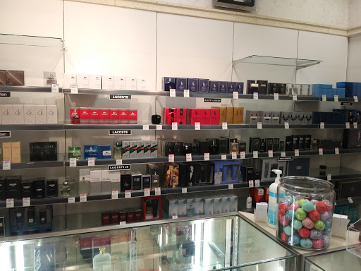 Shopping Mall «Sugarloaf Mills», reviews and photos, 5900 Sugarloaf Pkwy, Lawrenceville, GA 30043, USA