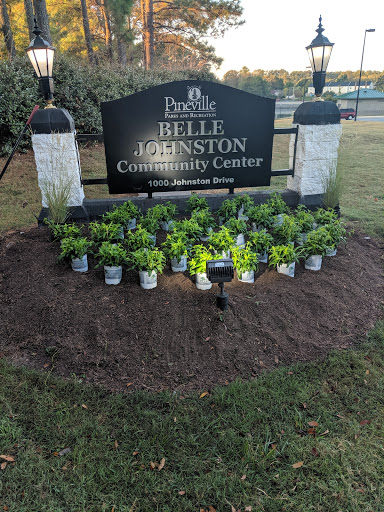 Community Center «Belle Johnston Community Center», reviews and photos, 1000 Johnston Dr, Pineville, NC 28134, USA