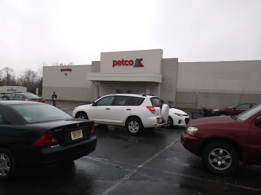 Pet Supply Store «Petco Animal Supplies», reviews and photos, 1 US-46, Totowa, NJ 07512, USA