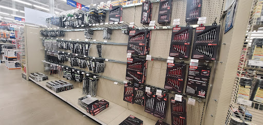 Hardware Store «Harbor Freight Tools», reviews and photos, 1600 N Jackson St STE 320, Tullahoma, TN 37388, USA