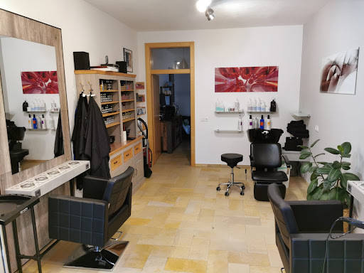 Salon Lisa Teuschl In Tulln