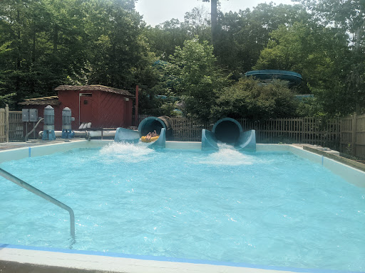 Public Swimming Pool «Knoebels Crystal Pool», reviews and photos, 3901 Knoebels Blvd, Elysburg, PA 17824, USA