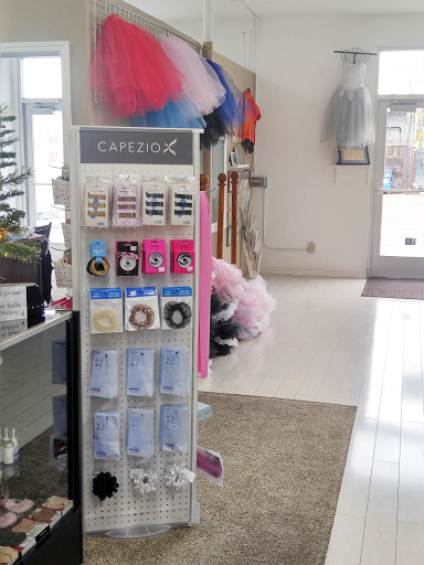 Dance Store «Capezio Dance Shop», reviews and photos, 7128 Owensmouth Ave, Canoga Park, CA 91303, USA