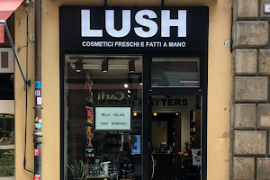 LUSH Cosmetics Bologna image