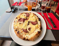 Plats et boissons du Pizzeria Le Rafelli à Vire-Normandie - n°2