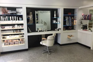 DESSANGE - Coiffeur Draguignan image