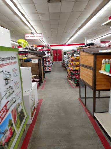Home Improvement Store «Tractor Supply Co.», reviews and photos, 9630 Ida St, Omaha, NE 68122, USA
