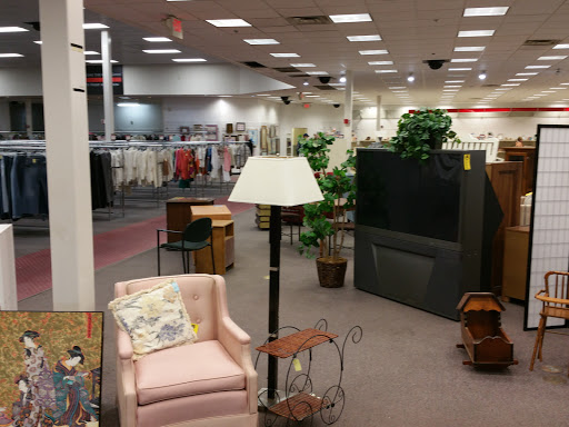 Thrift Store «The Salvation Army Family Stores», reviews and photos, 2655 E Grand River Ave, East Lansing, MI 48823, USA