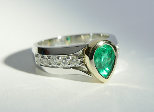 Jewelry Designer «Villarreal Fine Jewelers - Designers of Exquisite Jewelry», reviews and photos, 7600 Burnet Rd #520, Austin, TX 78757, USA