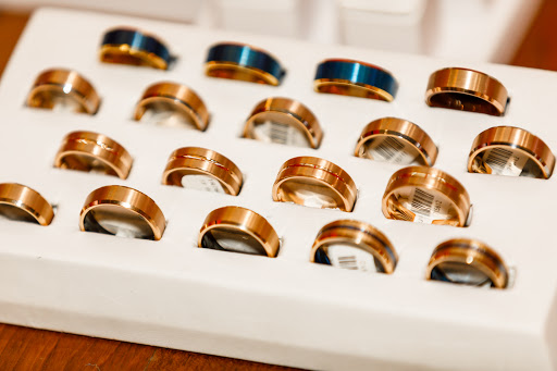 Aydins Jewelry - Wedding Bands & Rings, Personalized Jewelry Store