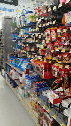 Discount Store «Walmart», reviews and photos, 206 US-1, Falmouth, ME 04105, USA