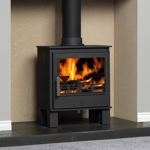 Universal Fireplaces and Stoves