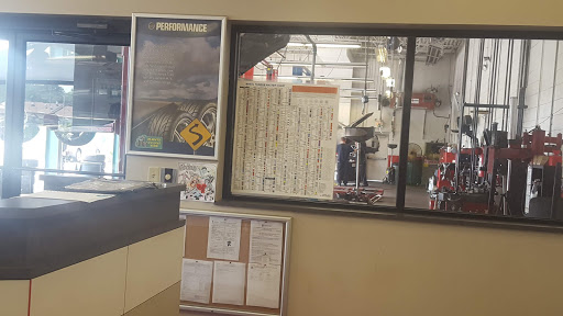 Tire Shop «Mavis Discount Tire», reviews and photos, 4549 Milford Rd, East Stroudsburg, PA 18302, USA