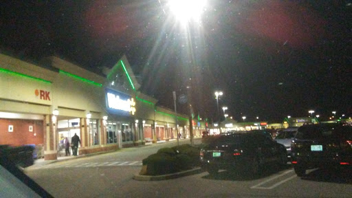 Discount Store «Walmart», reviews and photos, 199 JT Connell Hwy, Newport, RI 02840, USA
