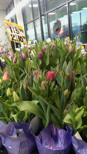 Florist «Cliff Garden Florist», reviews and photos, 13-09 Saddle River Rd, Fair Lawn, NJ 07410, USA